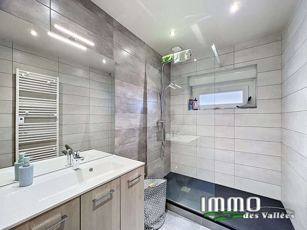 Appartement à LA BRESSE