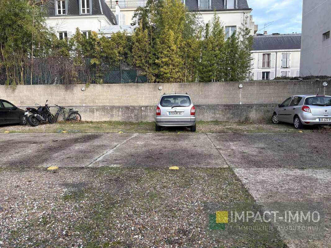 Parking à ASNIERES-SUR-SEINE