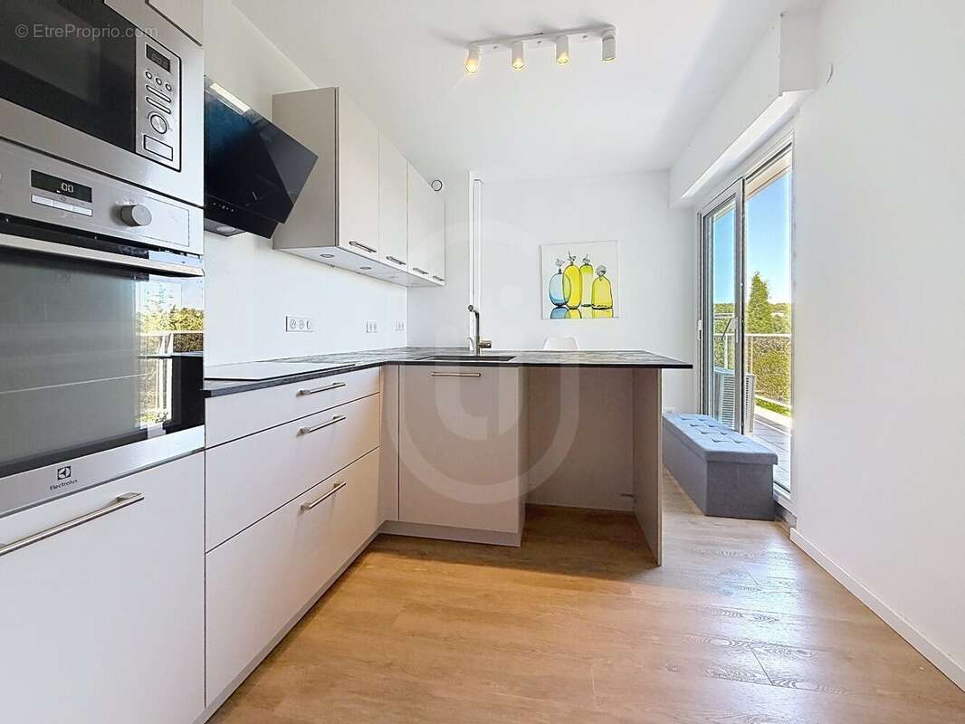 MONTPELLIER, Plan des 4 seigneurs, Bel appartement T4 dernier étage ! - photo 5