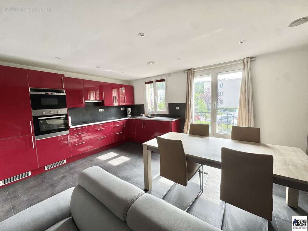 Maison à MONTLIGNON