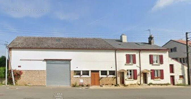 Maison 216 m² à Sedan  - photo 2