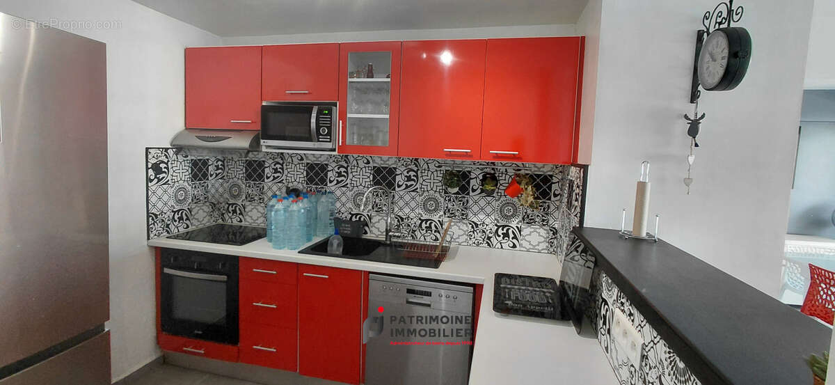 Appartement de type t2 de 43.85 m2 a vendre a pointe a pitre - photo 8
