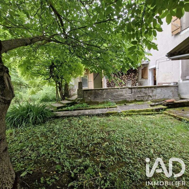 Maison 187 m² à Void-Vacon  - photo 5