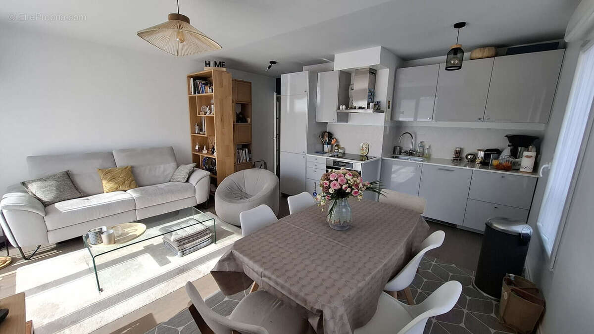 Appartement à SURESNES