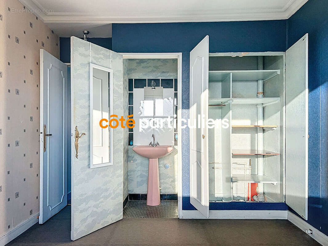 Appartement à SAINT-MAUR-DES-FOSSES