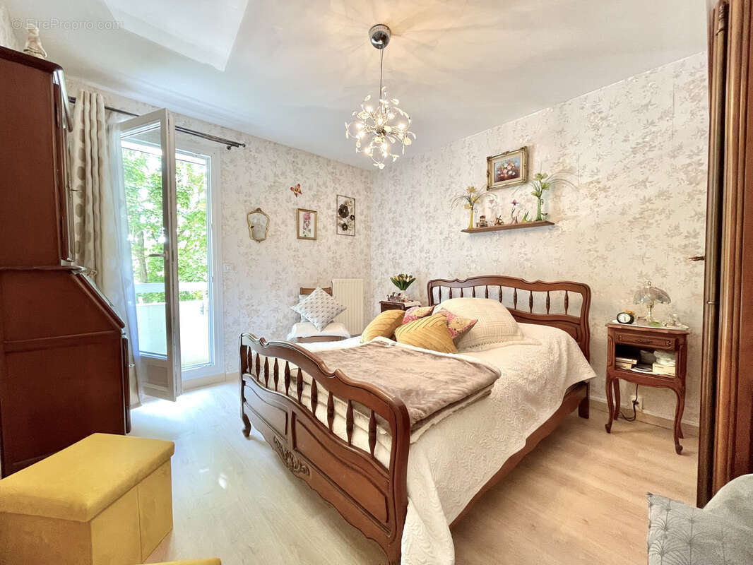 Appartement à HEROUVILLE-SAINT-CLAIR