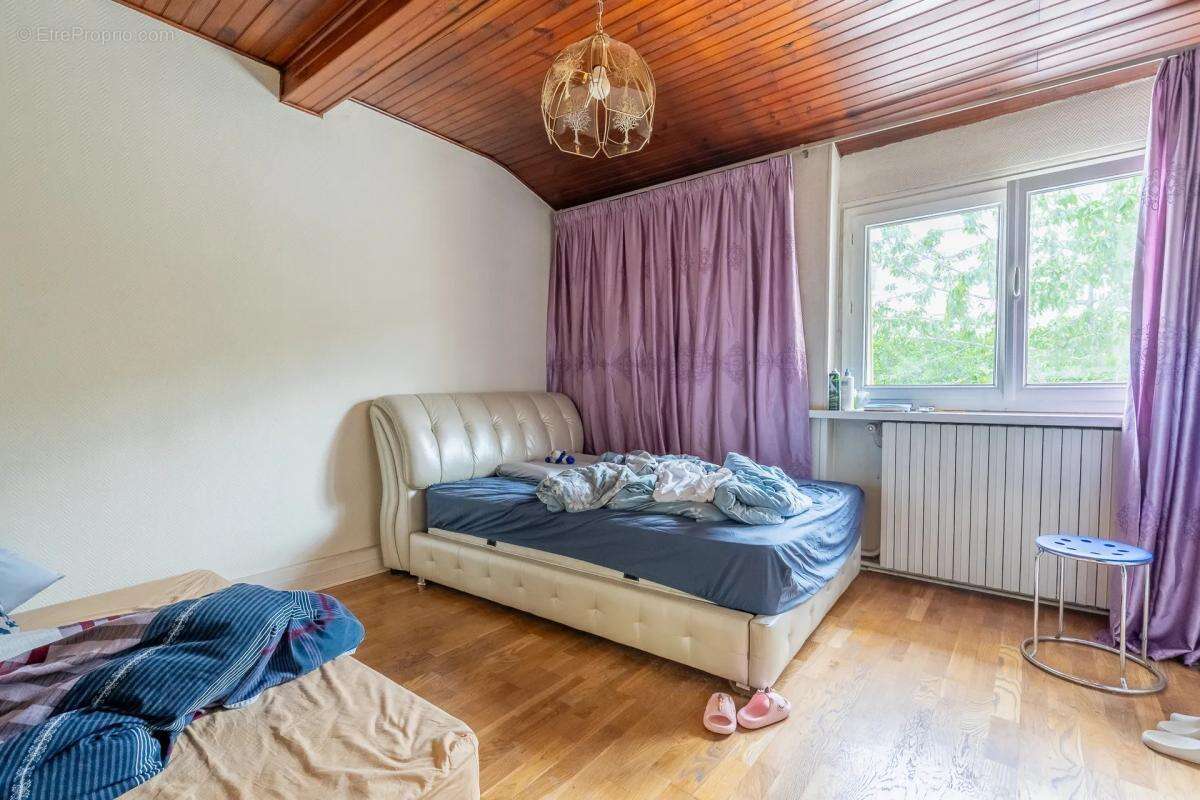 Maison à NOISY-LE-SEC
