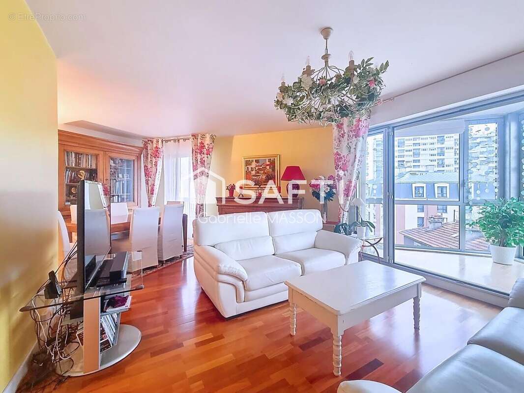 Photo 2 - Appartement à LE KREMLIN-BICETRE