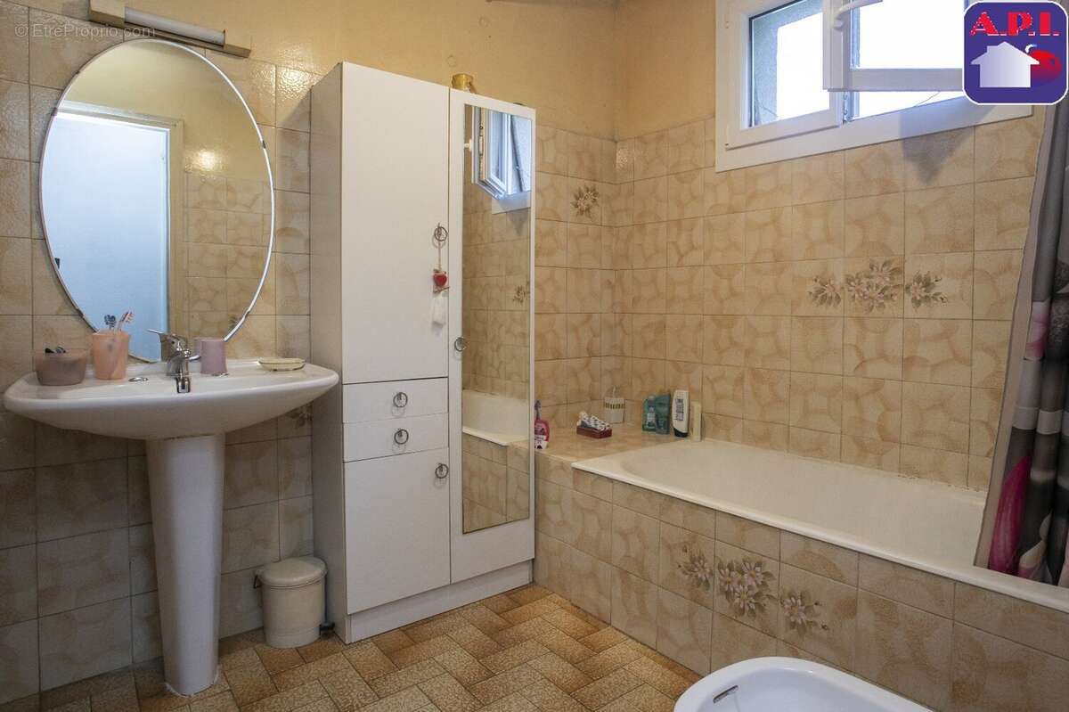 Maison à SAINT-JEAN-D&#039;AIGUES-VIVES