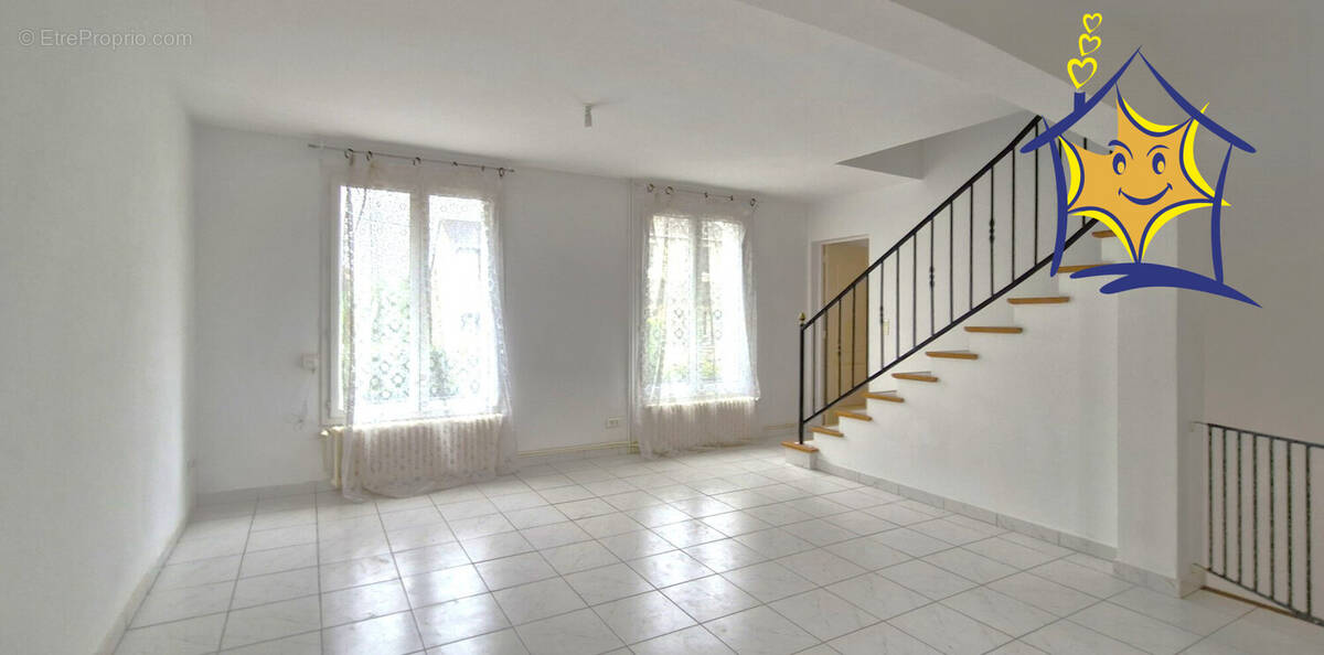 Maison à VIRY-CHATILLON