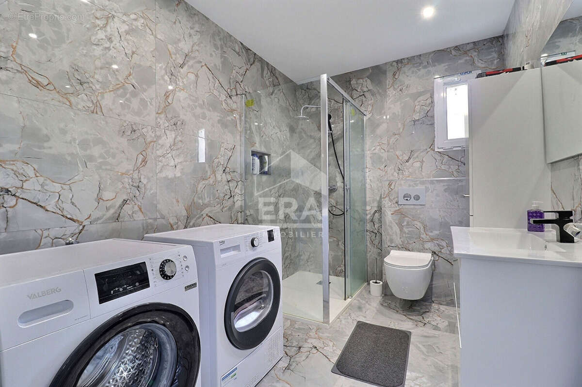 Maison à ORMOY-LA-RIVIERE