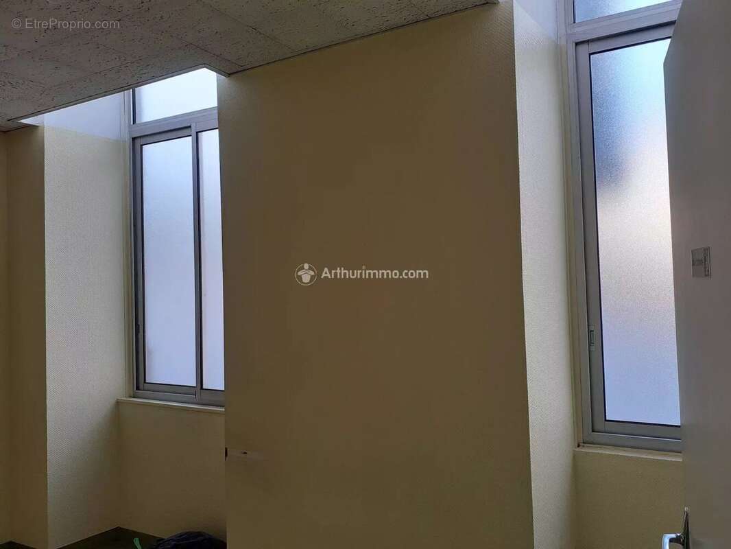 Commerce à DOMFRONT