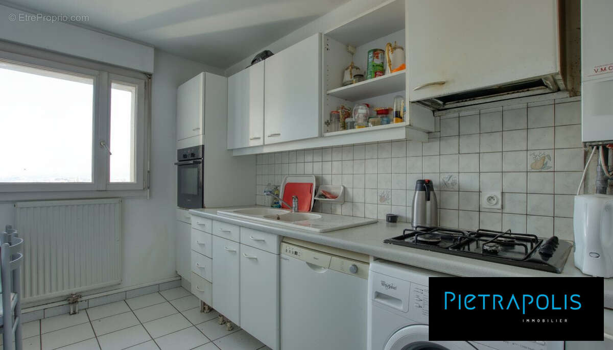 Appartement à SAINT-ETIENNE