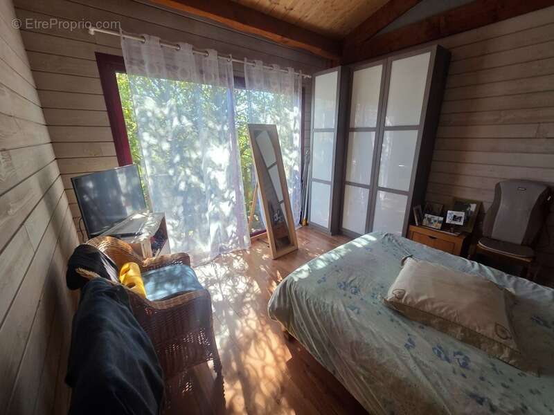 Maison à DURFORT-ET-SAINT-MARTIN-DE-SOSSENAC