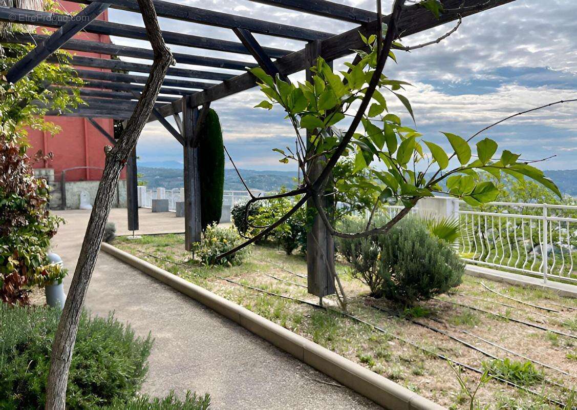 Appartement à GRASSE