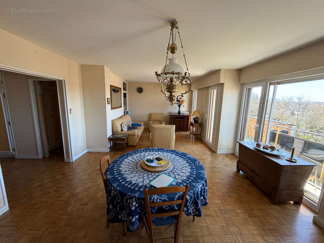 Appartement à CHATELLERAULT