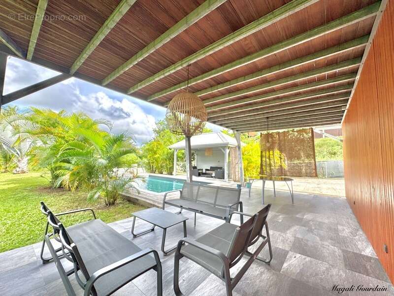 Maison à SAINTE-ANNE