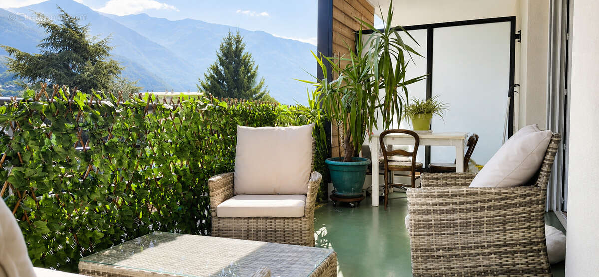 Superbe T3 avec terrasse   Dernier étage   Résidence récente et sécurisée Garage - photo 2