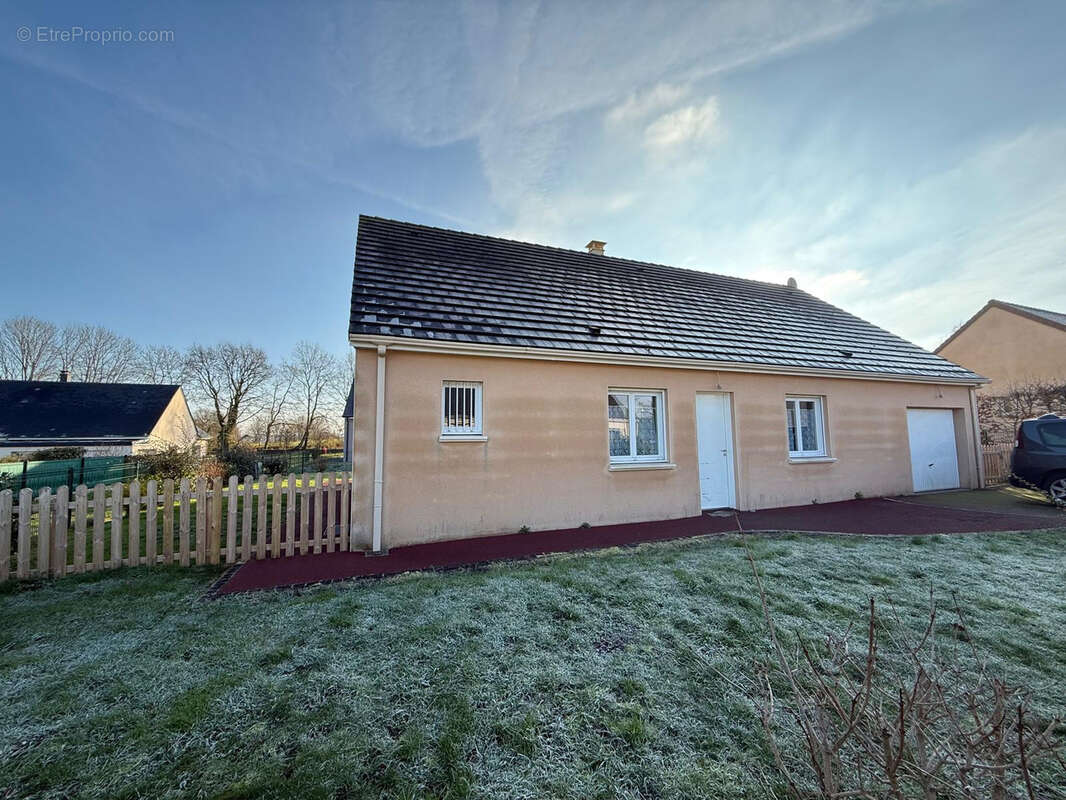 Maison à SAINT-PIERRE-DES-NIDS