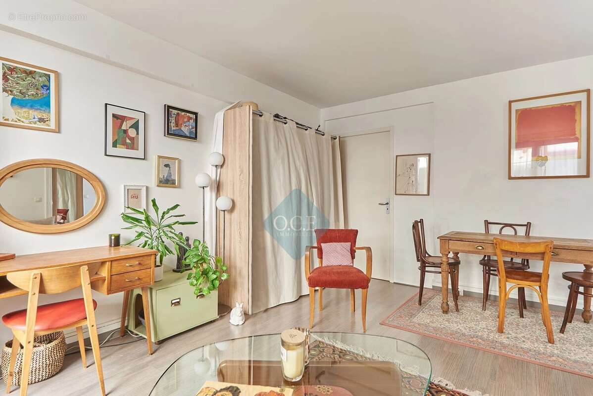 Appartement à PARIS-12E