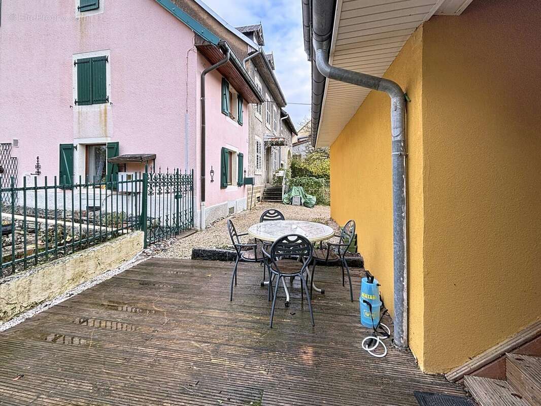 Maison à BEAUCOURT