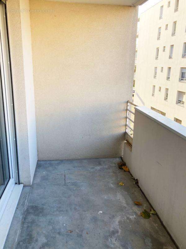 Appartement à LYON-9E