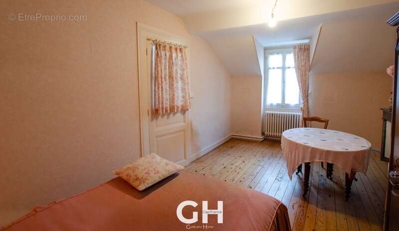 Maison de ville 4 pièces à vendre à CHATEAUROUX (36) - photo 20