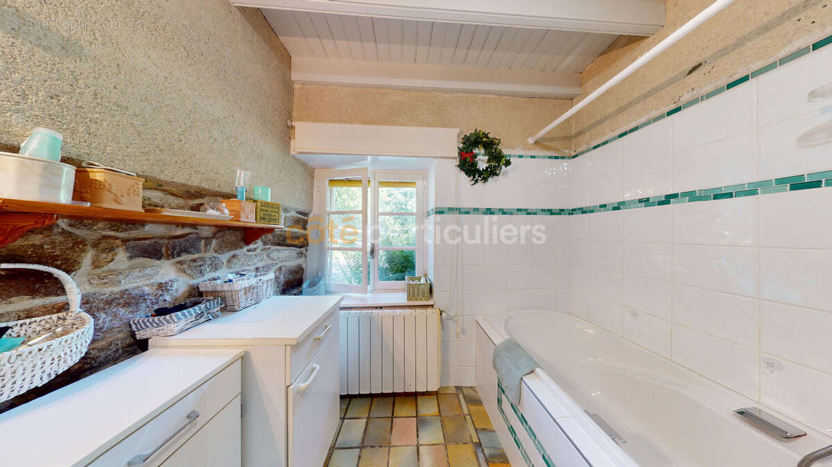 Maison à LA HAYE-PESNEL