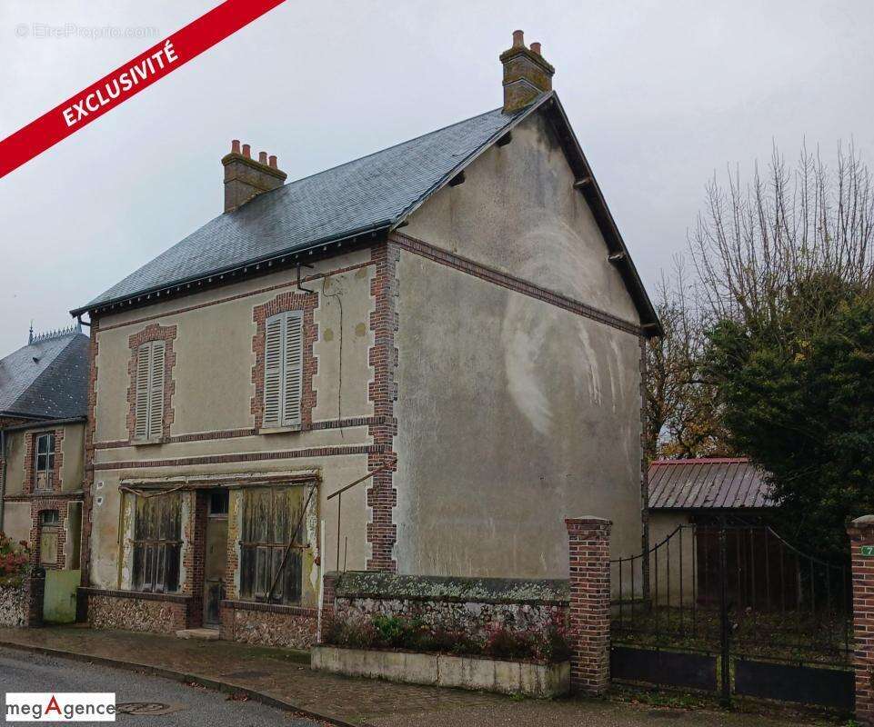 Maison à LONGNY-AU-PERCHE