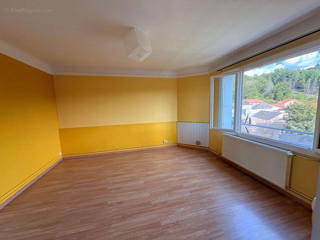 Appartement à DECAZEVILLE