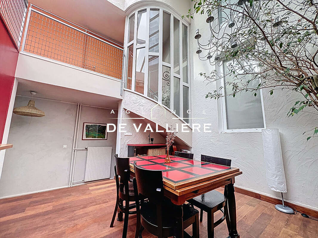 Appartement à NANTERRE