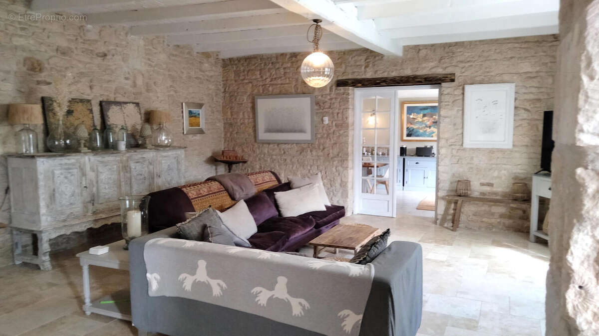 SEJOUR - Maison à AUNAC