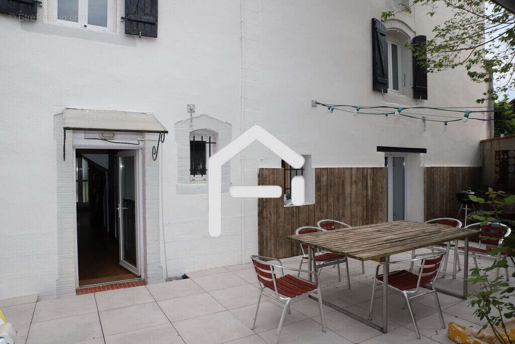 Maison à VERNIOLLE