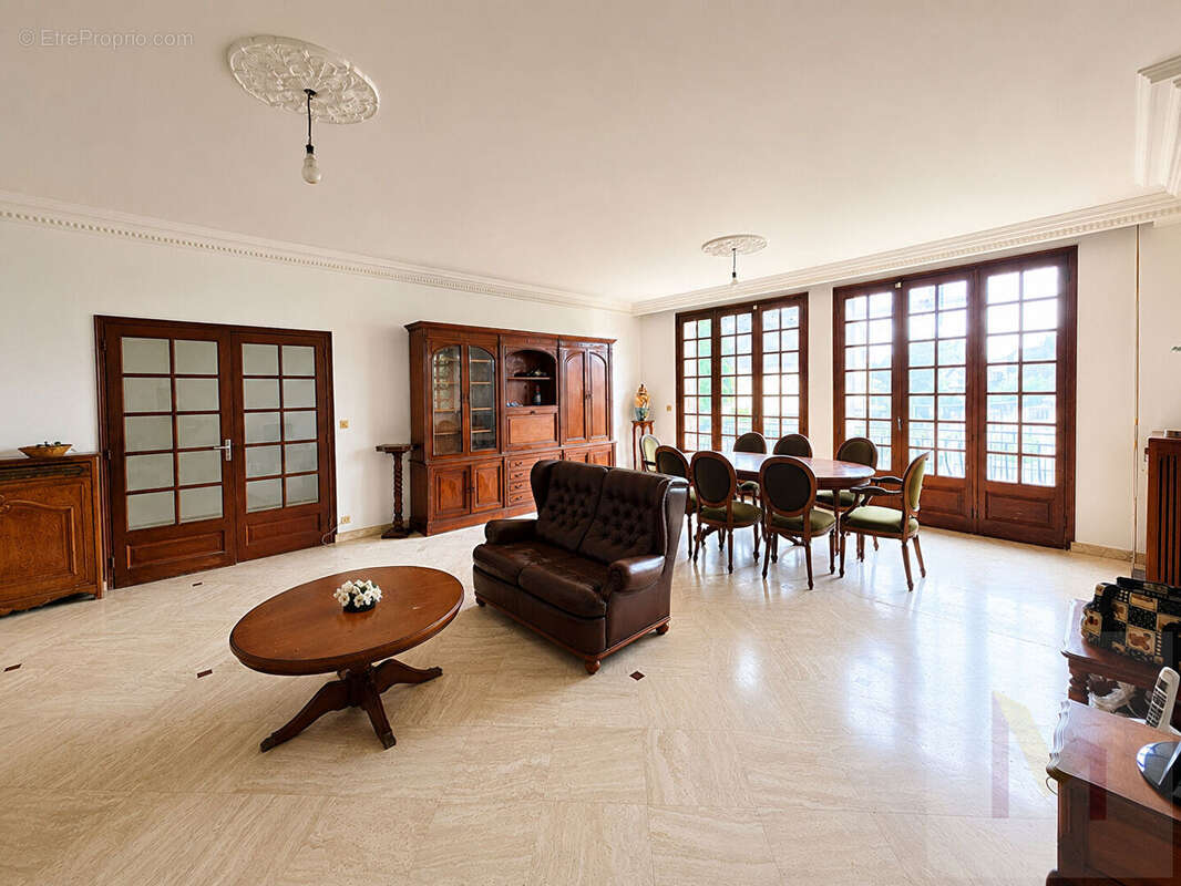 Maison à NEUILLY-PLAISANCE
