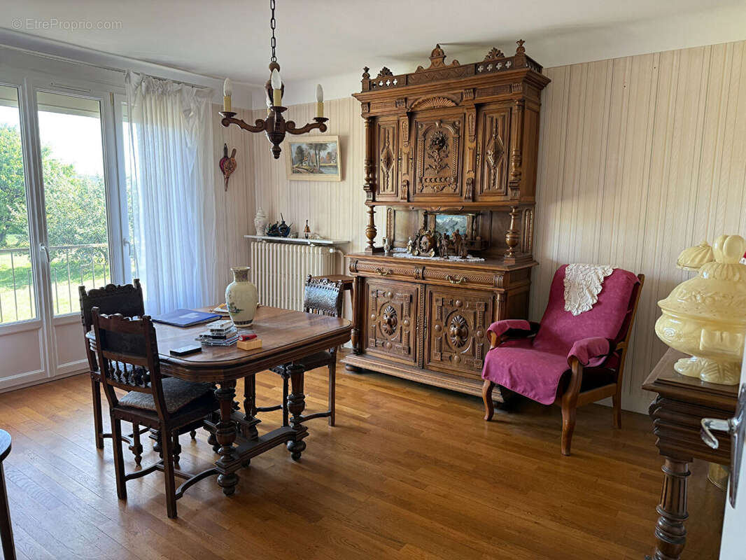 Maison à VOUNEUIL-SOUS-BIARD