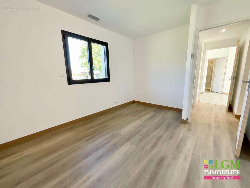 Maison à SAINT-LON-LES-MINES