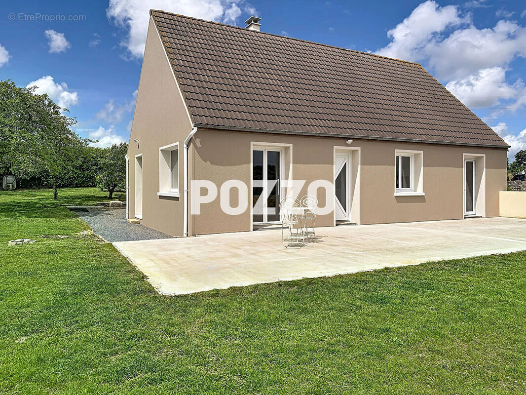 Maison à SAINT-PIERRE-DE-COUTANCES