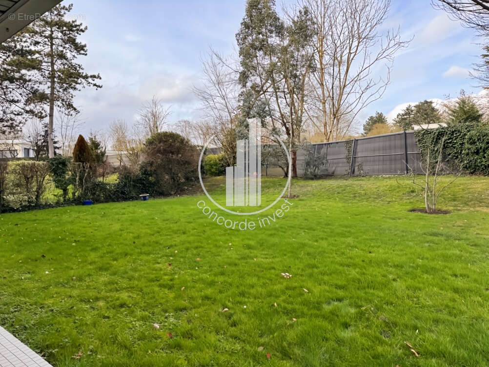 Appartement à VERSAILLES