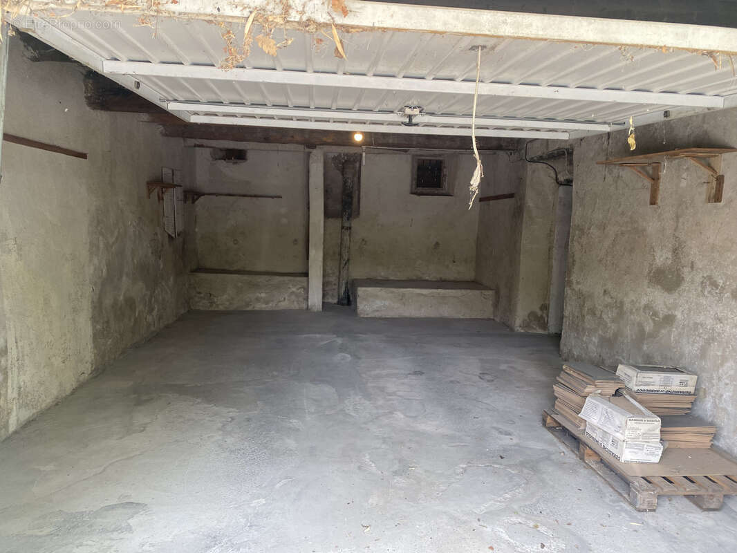 Maison à SPERACEDES