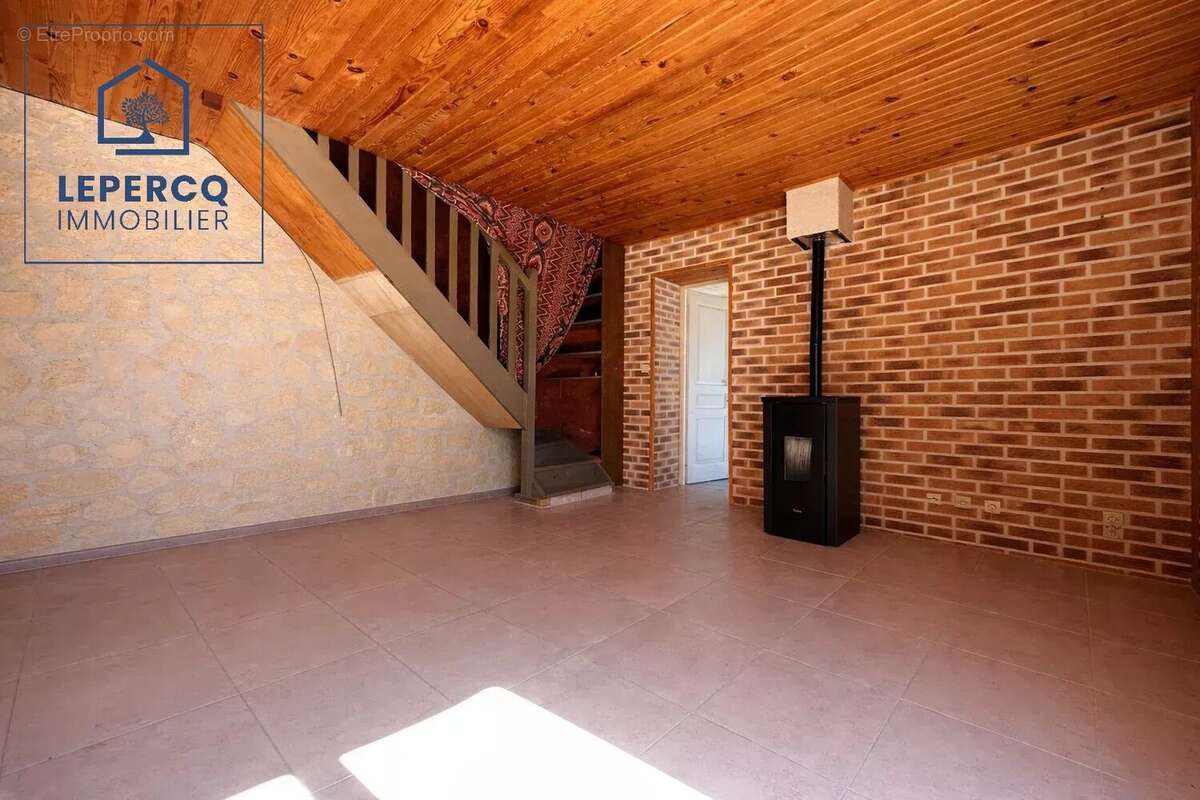 Maison à CREPY-EN-VALOIS