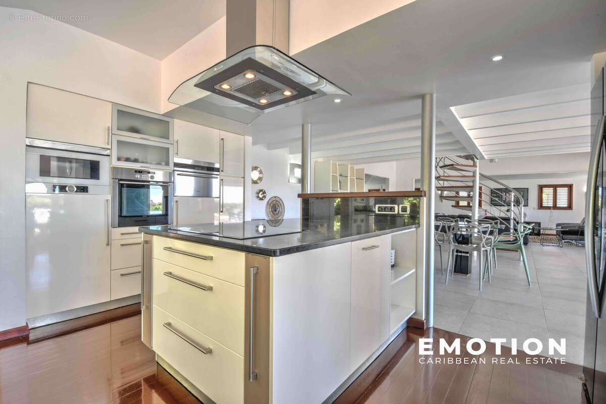 Maison à SAINT-MARTIN