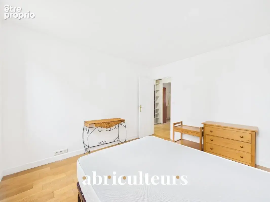 Appartement 3 pièces avec cuisine ouverte et parking en vente à Paris 13e 75013 - photo 8