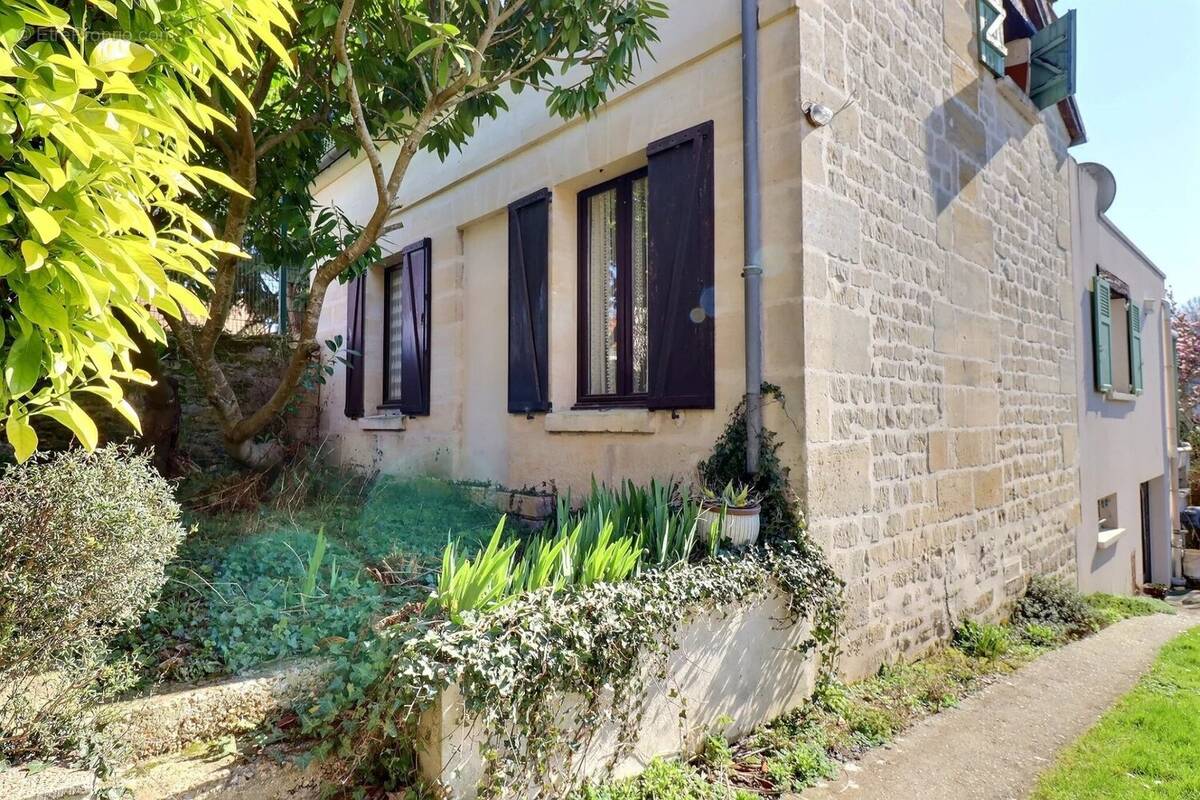 Maison à MONTATAIRE