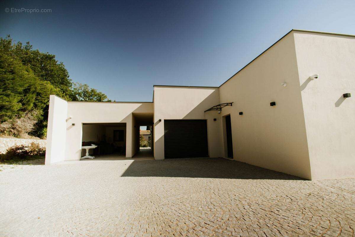 Maison à VENCE