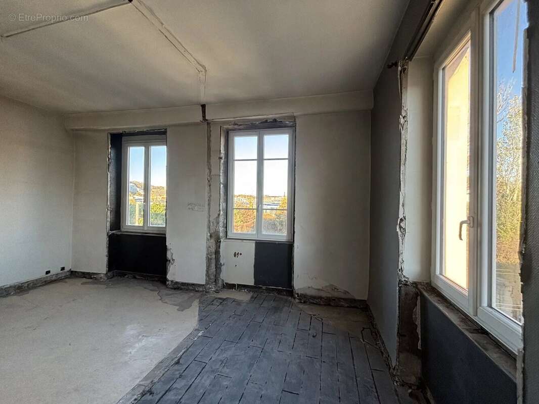 Appartement à LYON-9E