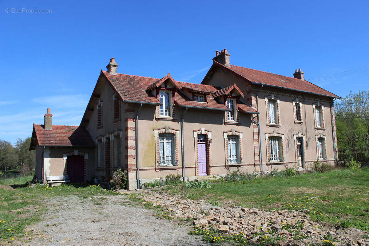 Maison à BEAUMONT-SUR-SARTHE