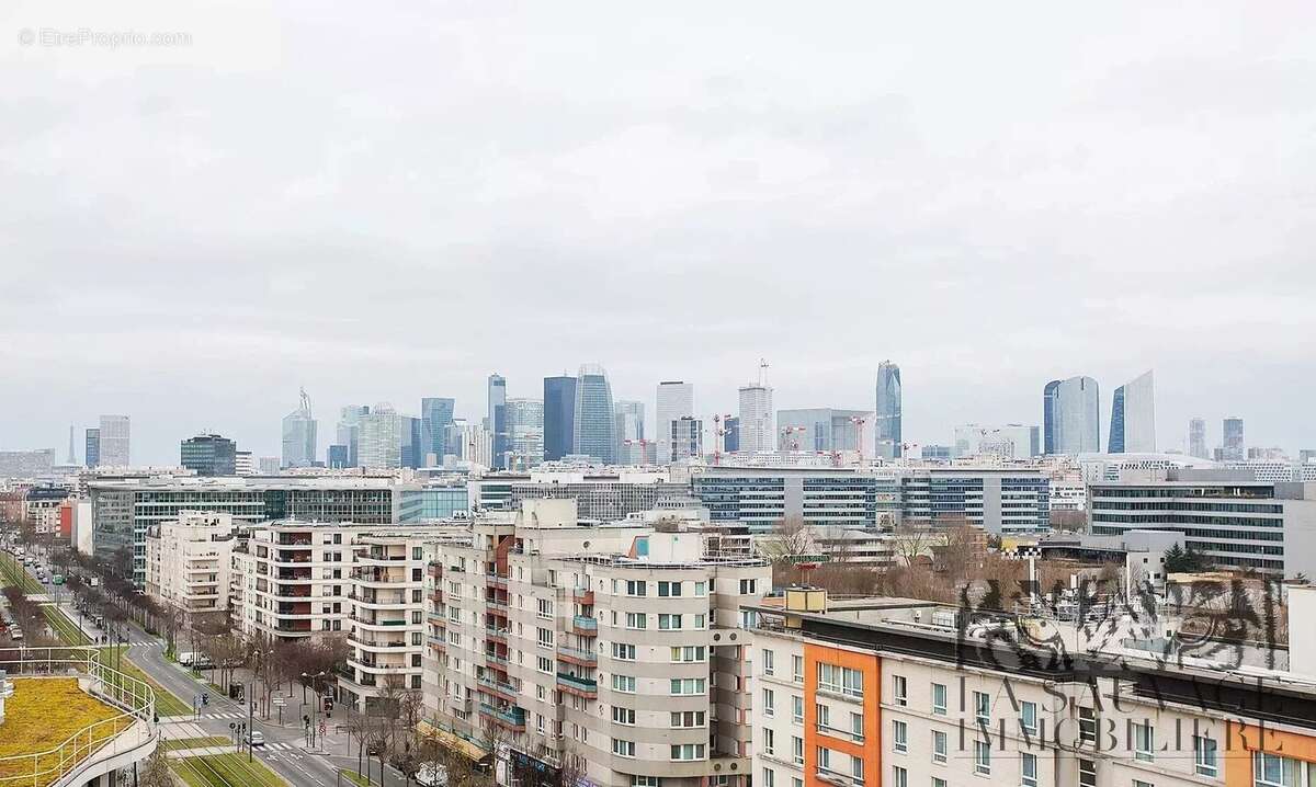 Appartement à COLOMBES