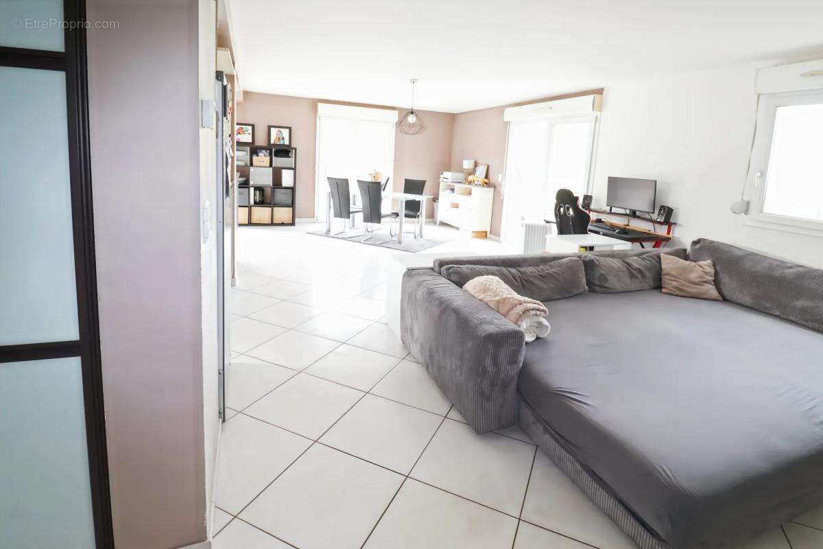 Maison à LA CHENALOTTE