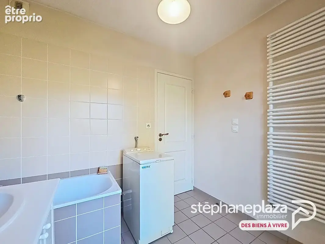 Appartement Bourg En Bresse 5 pièce(s) 117 m2 - photo 9
