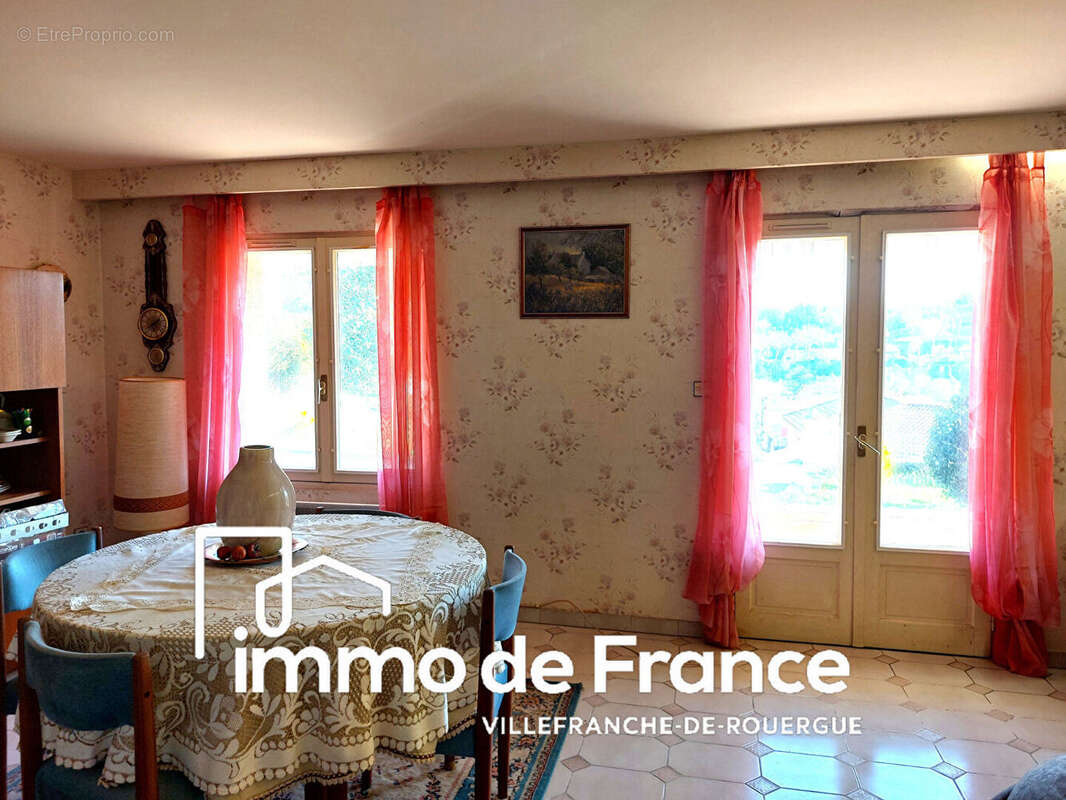 Maison à VILLEFRANCHE-DE-ROUERGUE